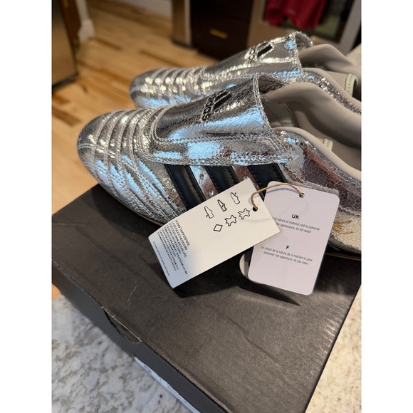 Adidas Taekwondo W Shoes Silver Black Stripes Women's Size 9 JH9664 - Picture 3 of 6